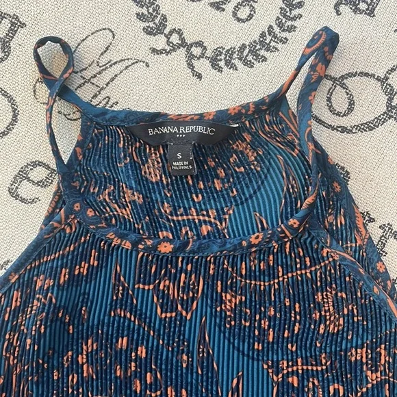 Banana Republic Factory blue and orange pleated halter tank - Picture 6 of 6